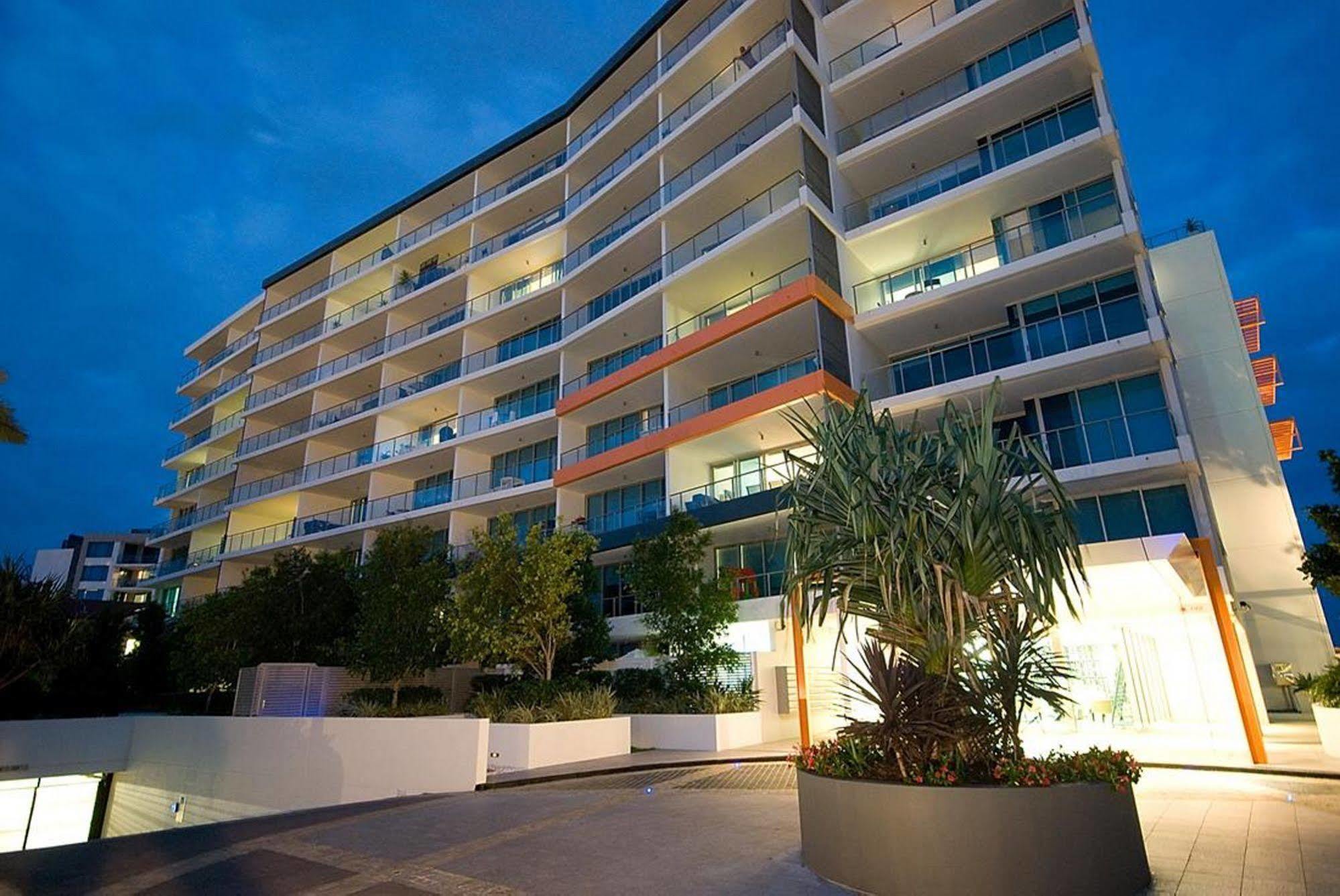 Silvershore Apartments On The Broadwater Gold Coast Exterior photo